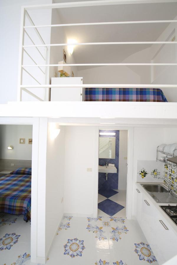Residence La Conchiglia เวียสเต ภายนอก รูปภาพ